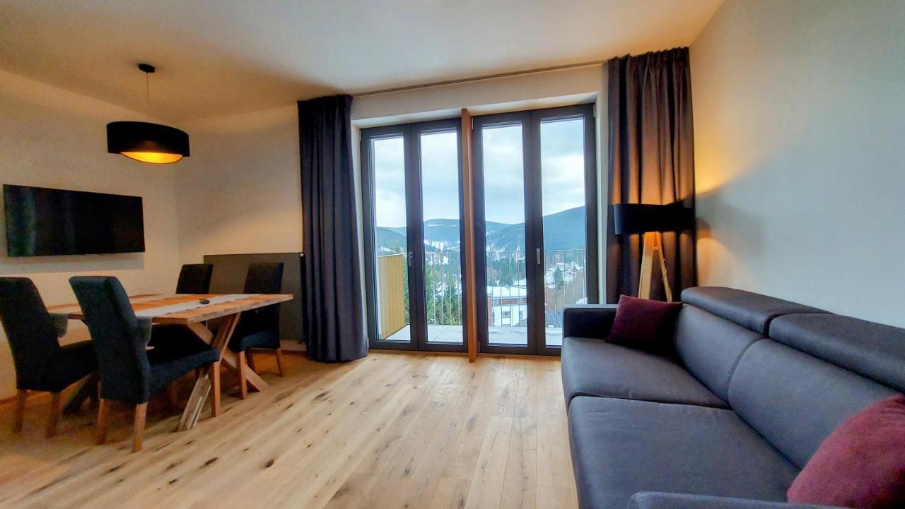 Apartments With Mountain Views Špindlerŭv Mlýn Eksteriør bilde